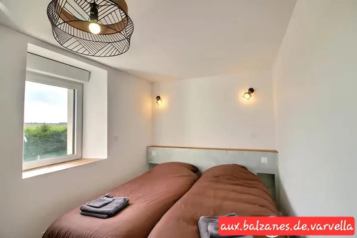 Holiday home Charming Cottage With Boulodrome Near Brest Ploudaniel